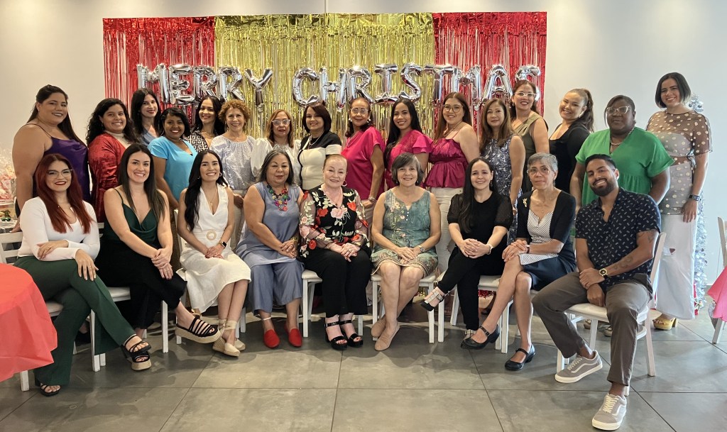 PROFESIONALES DE LA FPSD CELEBRAN LA NAVIDAD EN UN AMENO&nbsp;COMPARTIR